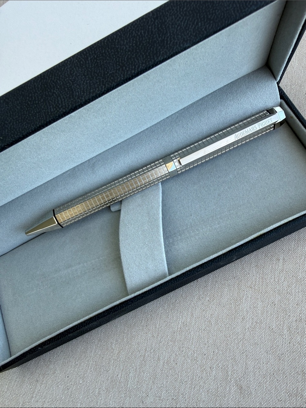 Audemars Piguet Silver Hexagonal-Pattern Men’s Pen